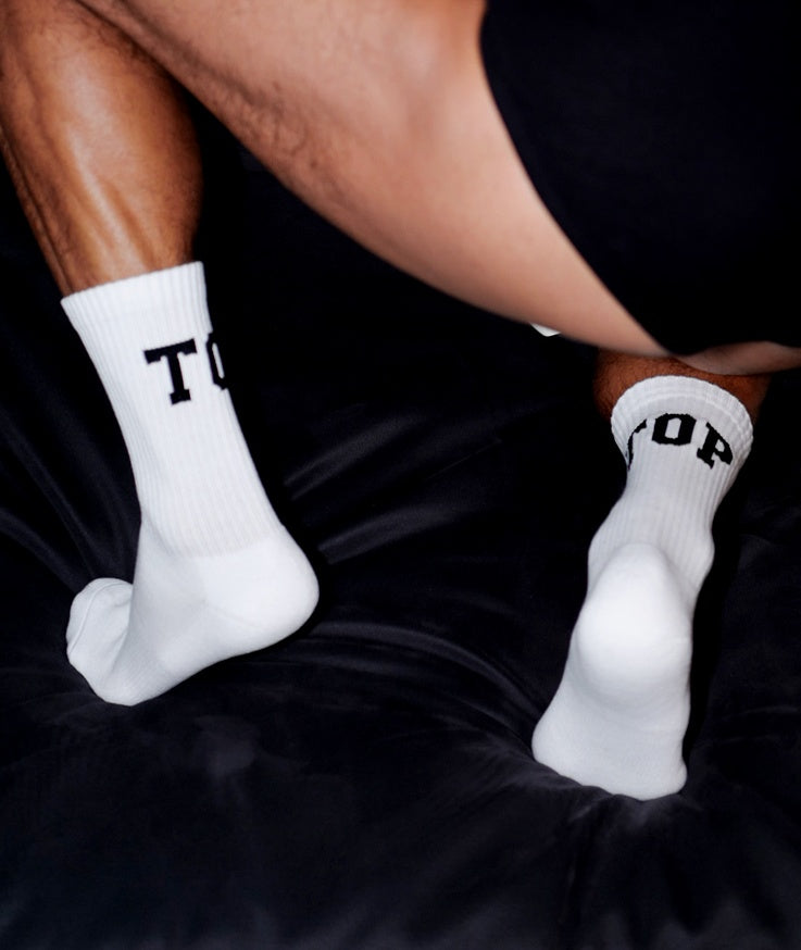 High socks in sports socks - SARAH SOCKS